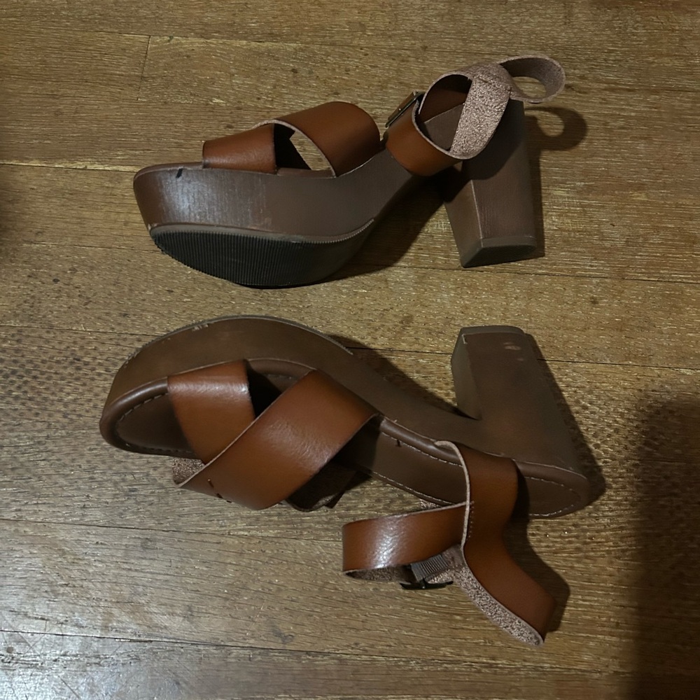 Universal Thread Block Heel Platform Sandals Brown Size 9 - Picture 4 of 4